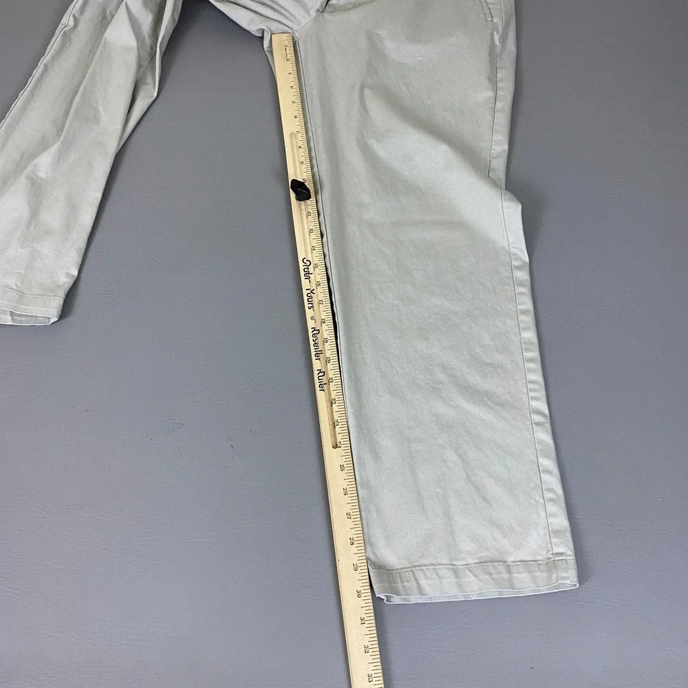 Dockers Khakis Pants Men's Size 36x32 Tan Cotton Lycra Straight Leg Chino Beige